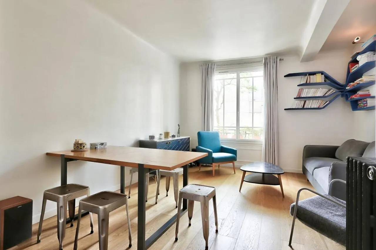 Comfortable Accommodation For 4 In La Villette Paris Apartment